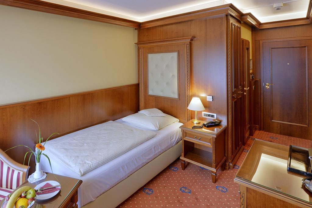 Parkhotel Stader Hof Ngoại thất bức ảnh